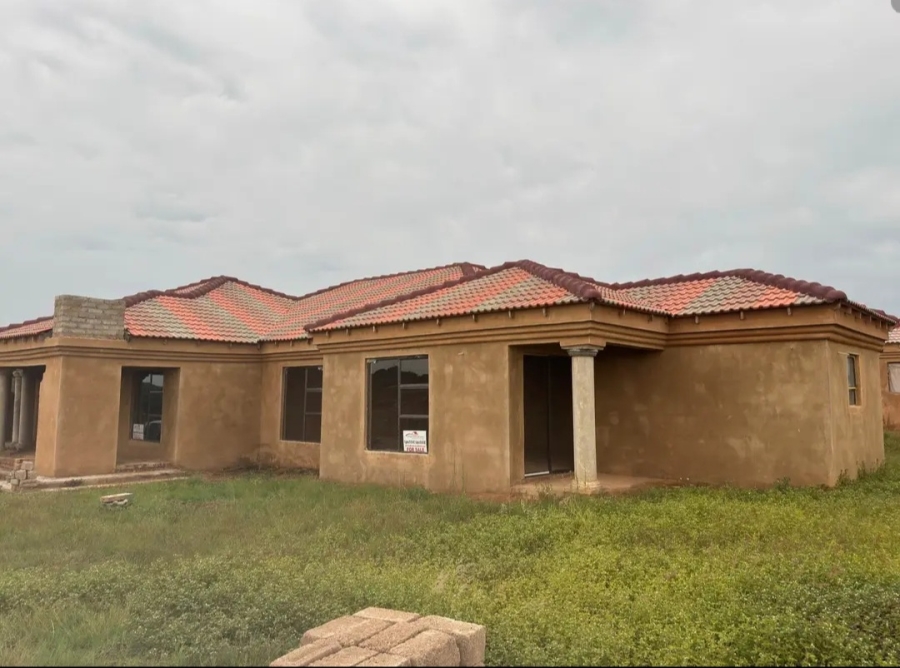 5 Bedroom Property for Sale in Brits Rural North West